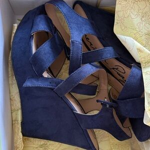 Navy Wedges